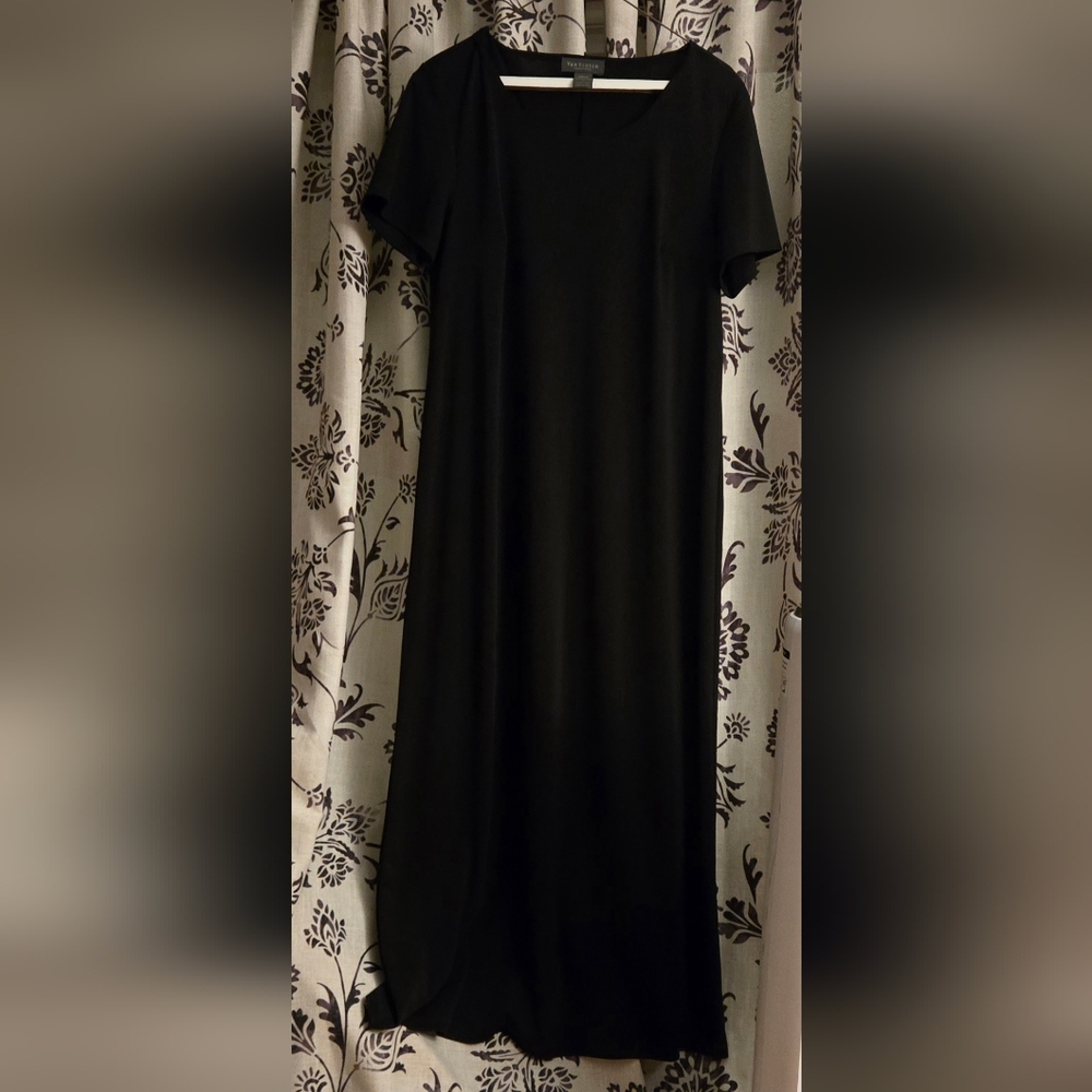 Elegant Black Maxi Dress